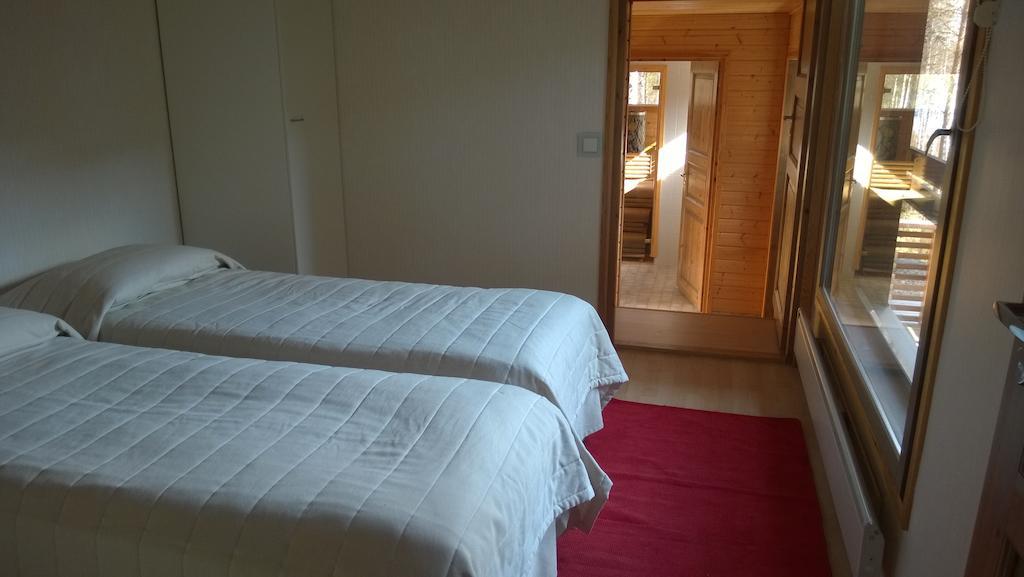 Kuoreksenniemi Villas & Lakehouse Puumala Ruang foto
